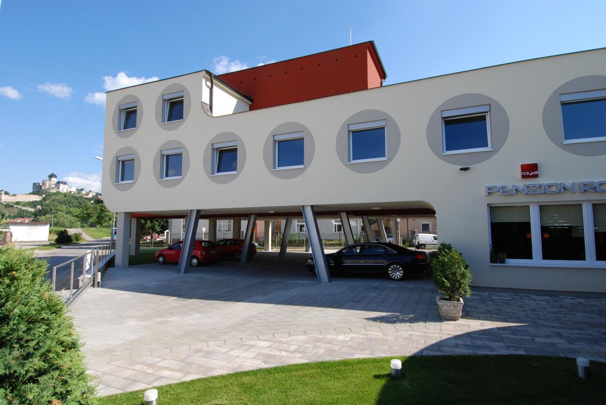 Penzion Royal Trenčín Exteriör bild